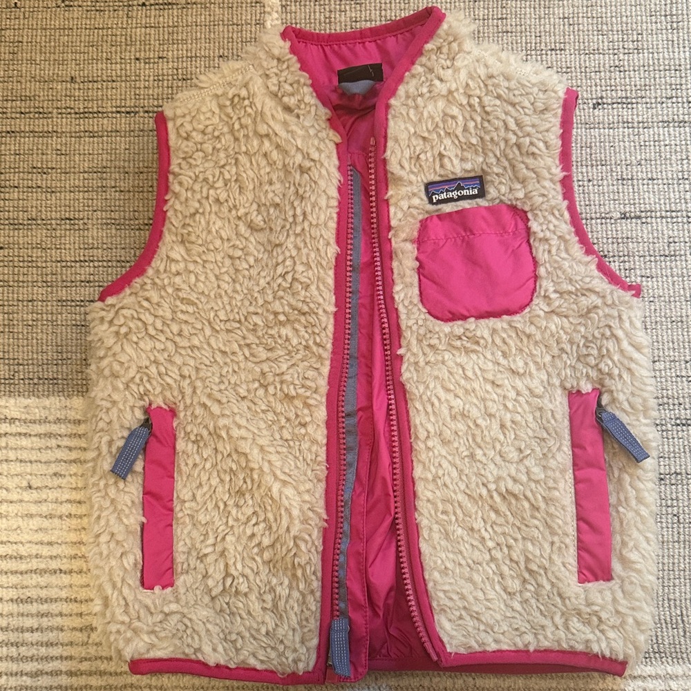 Toddler Patagonia Cream and Pink Sherpa Vest